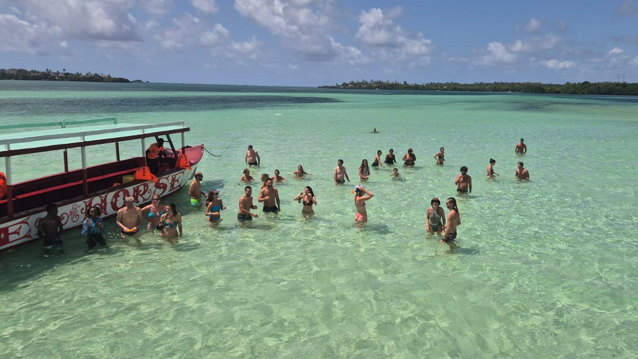 Blue Safari at Mida Creek